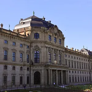 wohnen-im-herzen-der-altstadt.com-bavaria.com/
